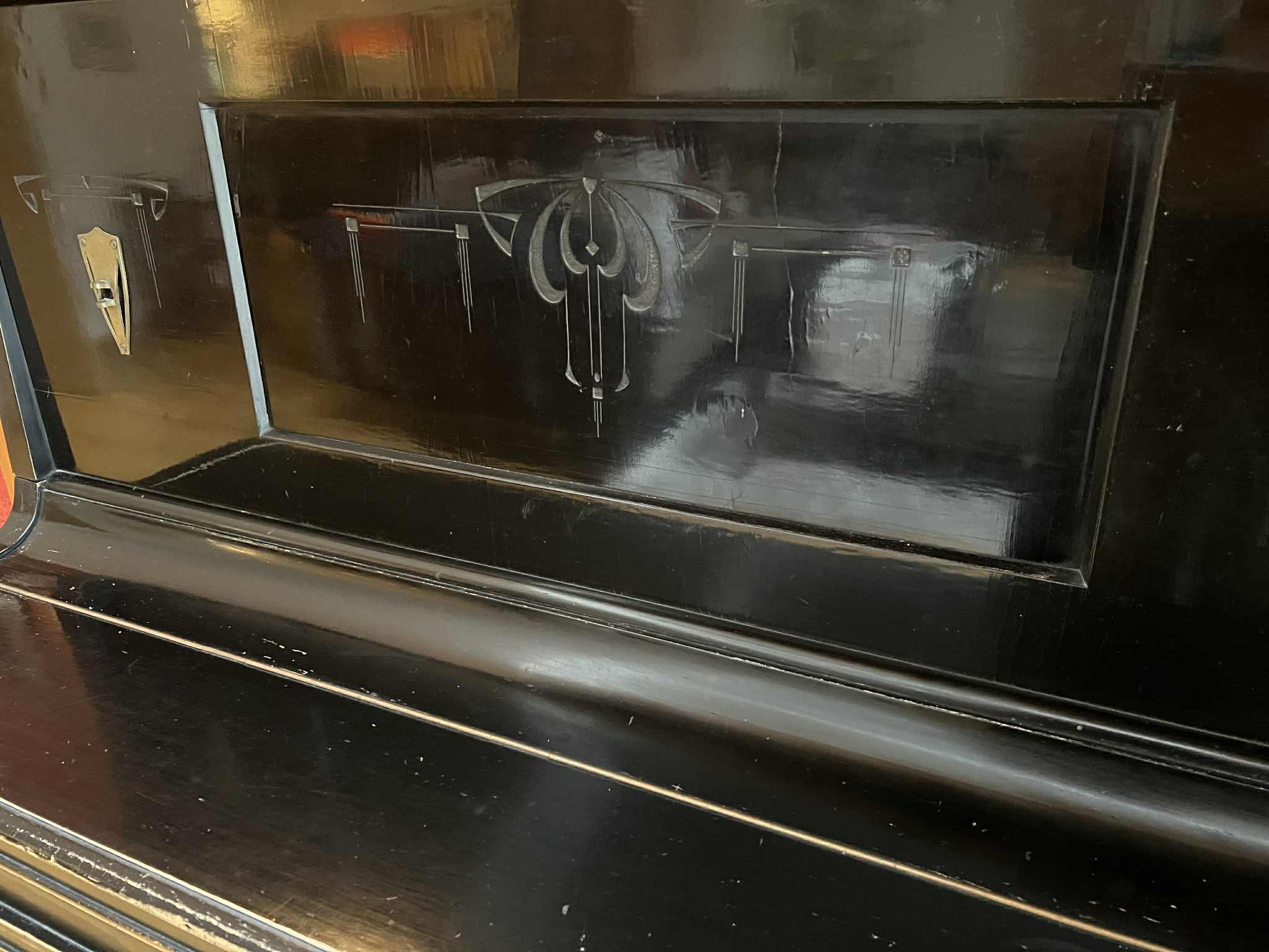 Messenger_creation_E3D67809-56CB-445A-8BCD-720C737EC35D